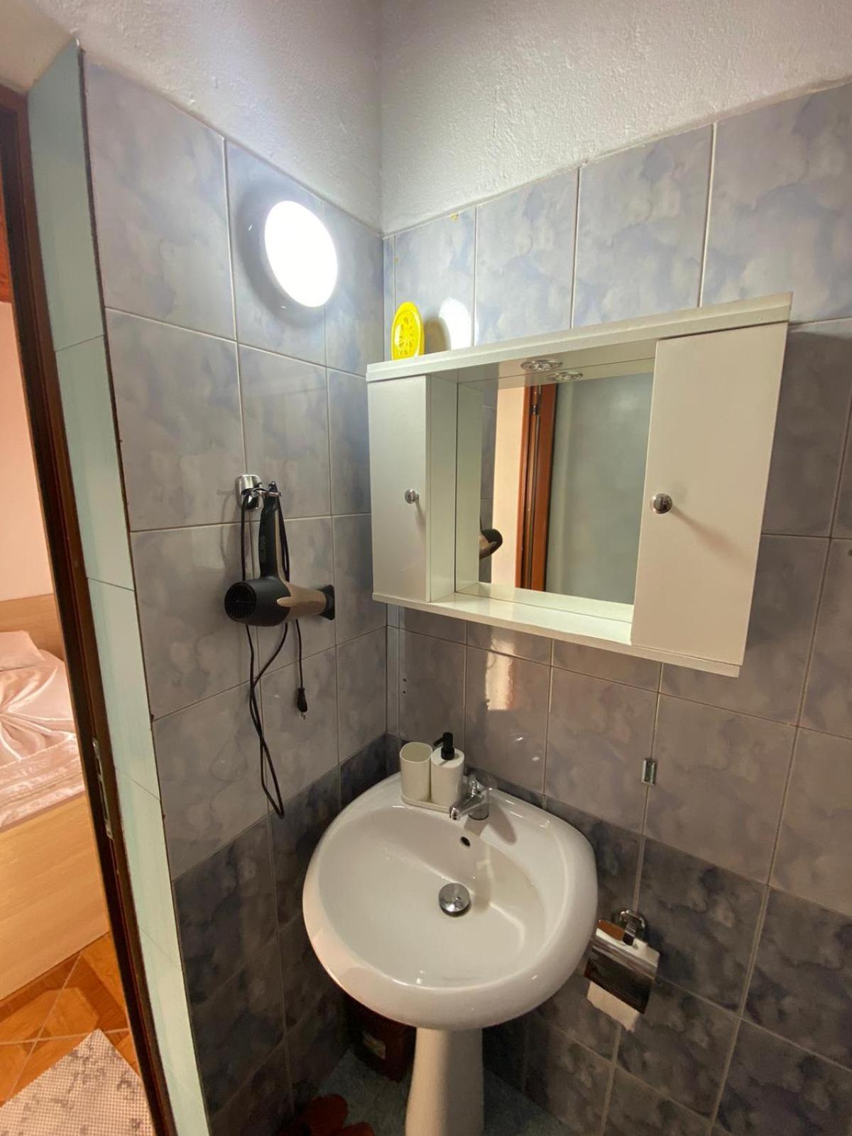 Sea View Apartments Vlorë Extérieur photo